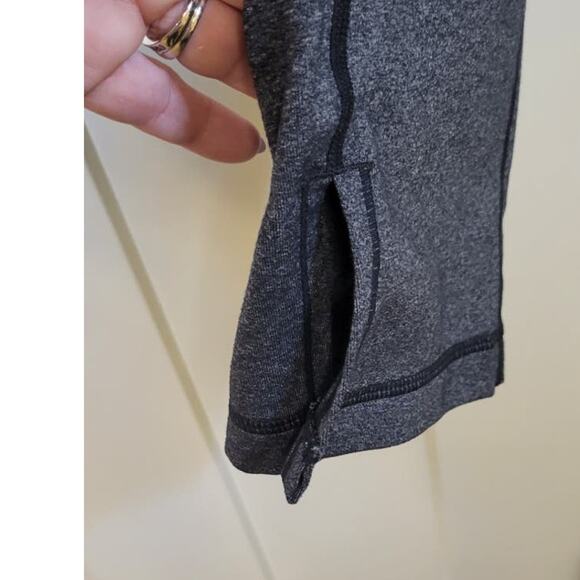 Lululemon Capri Leggings Womens Size 6 Work Out Active Sporty Athletic Leggings - Picture 7 of 7